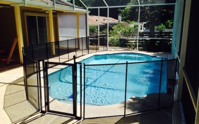 Self Closing Pool Fence Gate