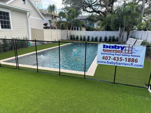 Surround Your Swimming Pool with Pool Fence
