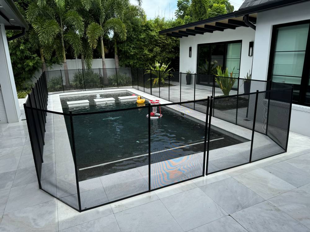 Professional Swimming Pool Fence Installer