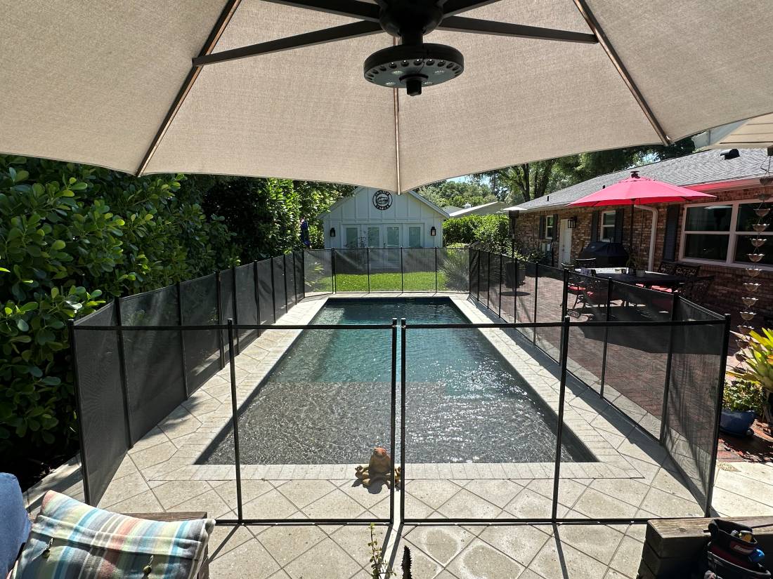 Pool Fence Company Close to Me