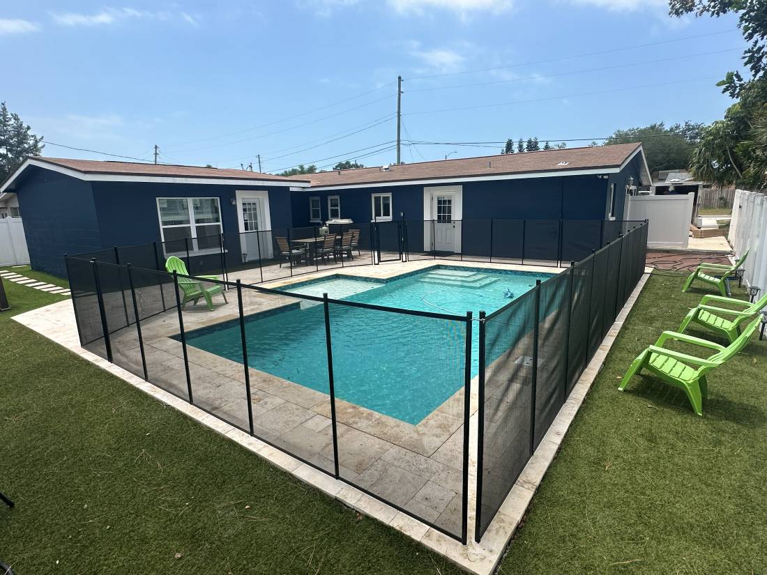 Pool Fence Company Near Me