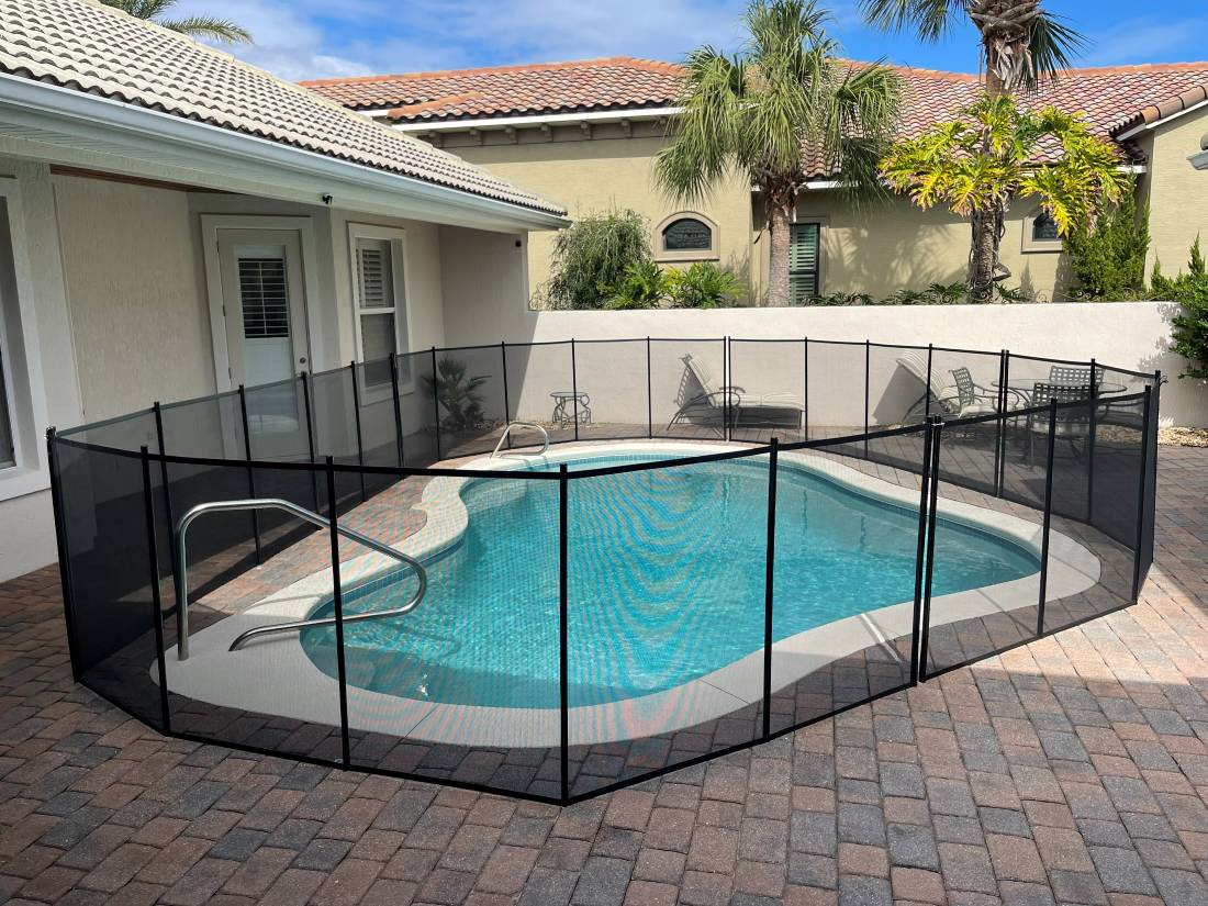 Removable Pool Fence